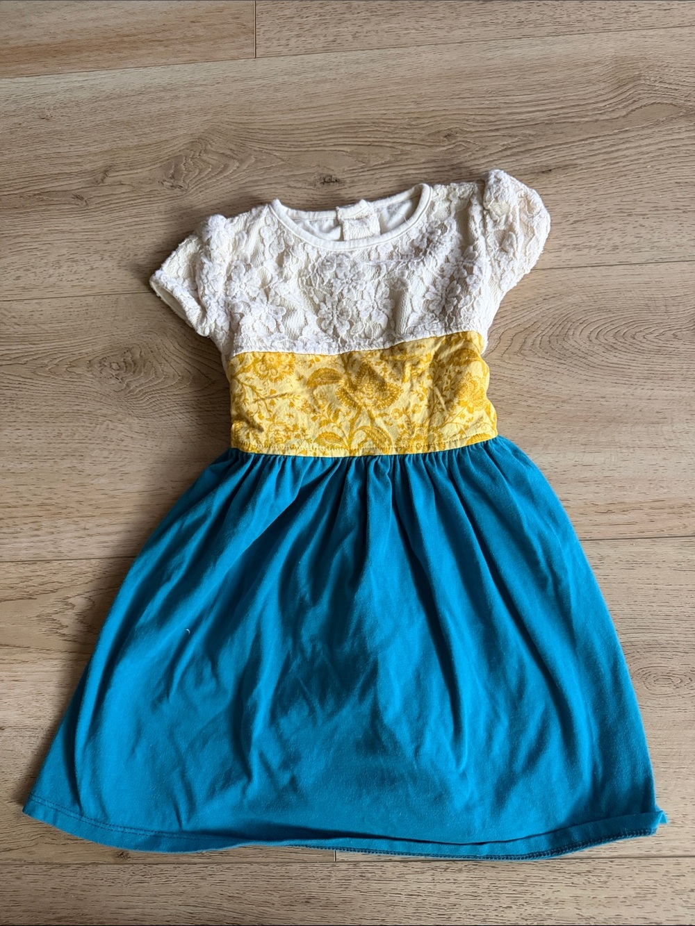 Persnickety Girls White Lace, Yellow Waistband & Teal Blue Skirt Dress 4yrs